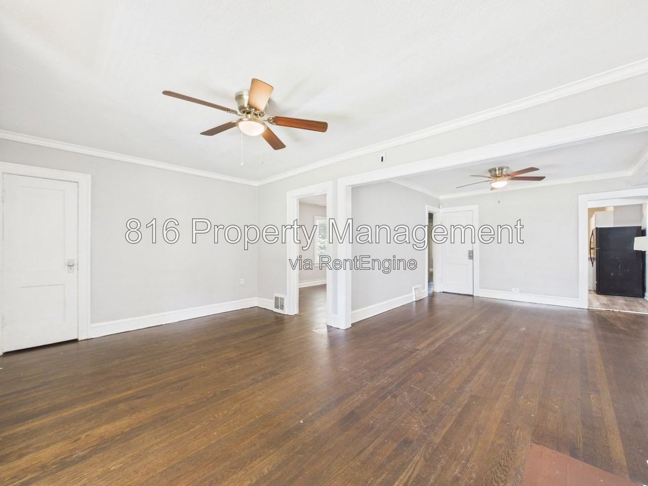 5127 Olive St - Photo 4 of 27