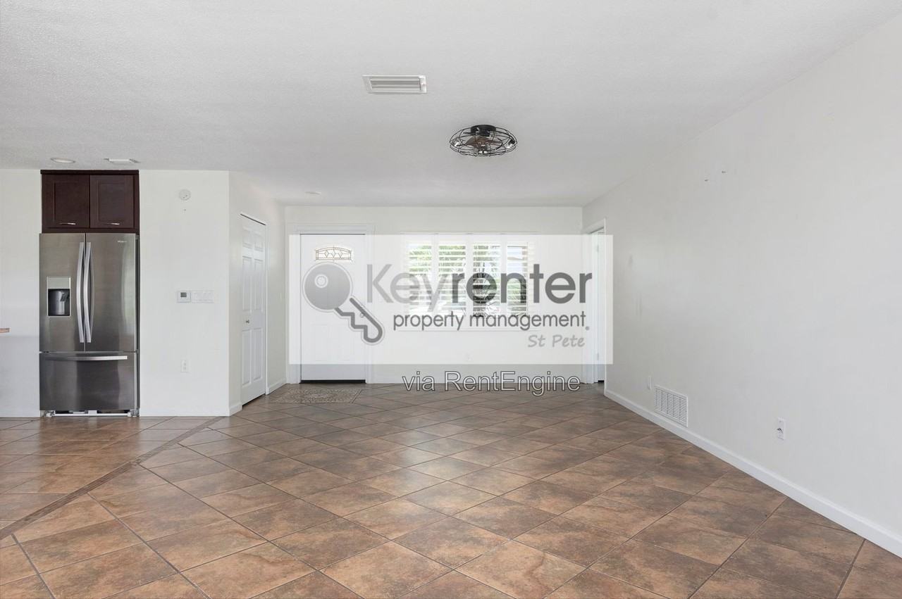 6575 Green Valley Dr - Photo 5 of 30