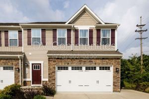 featured image of 7226 Hillsview Dr