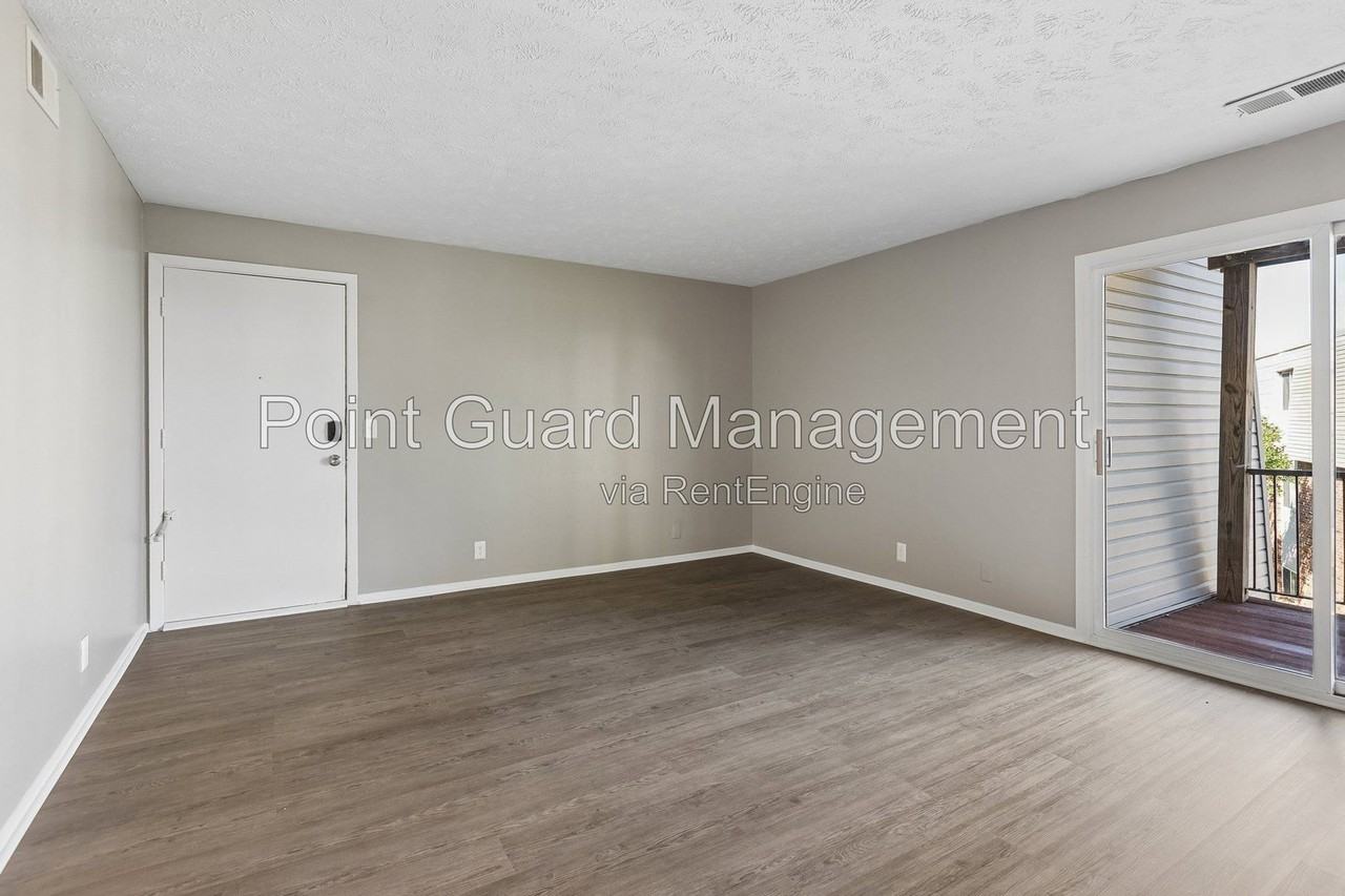 1504 Lee Dr #17 - Photo 4 of 29