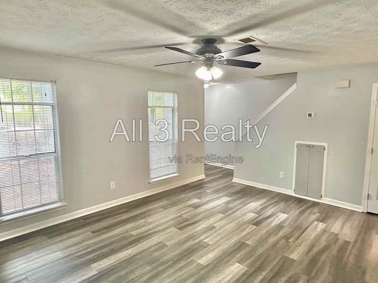 2010 Oakwood Dr - Photo 6 of 25