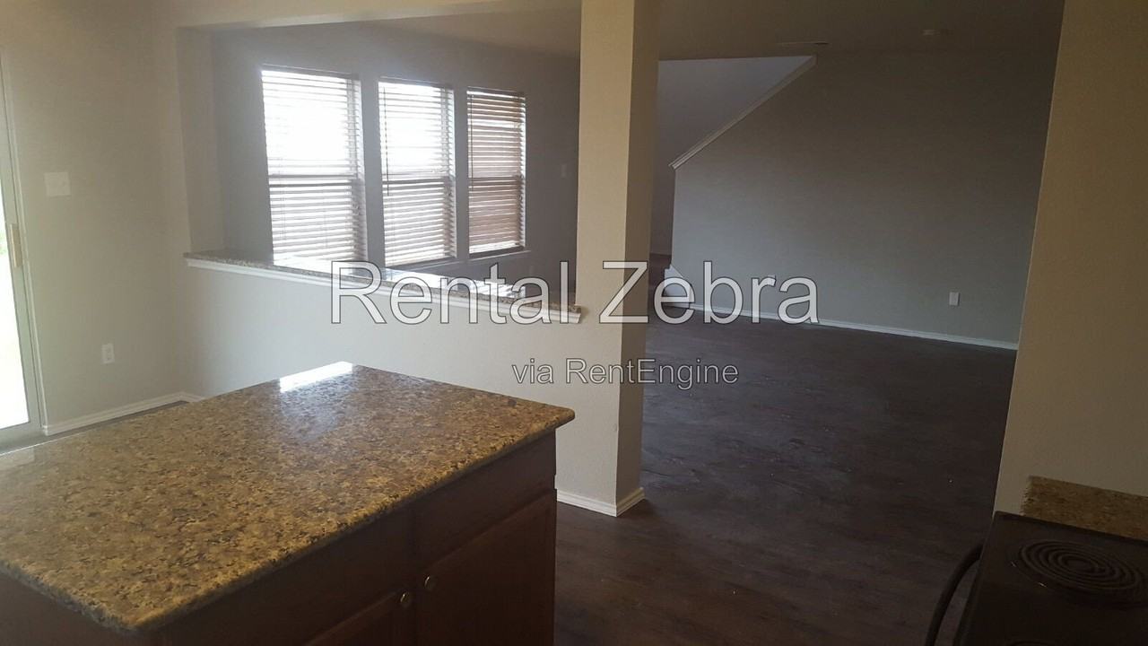 7707 Grey Goose Trl - Photo 3 of 18