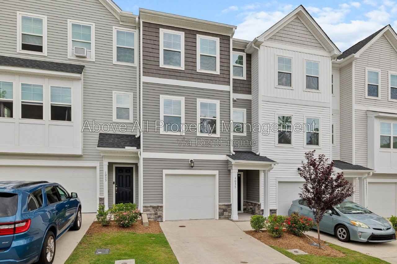 1035 Shoreside Dr - Photo 3 of 46