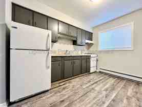 3215 Marshall Ave Se - Photo 1 of 1