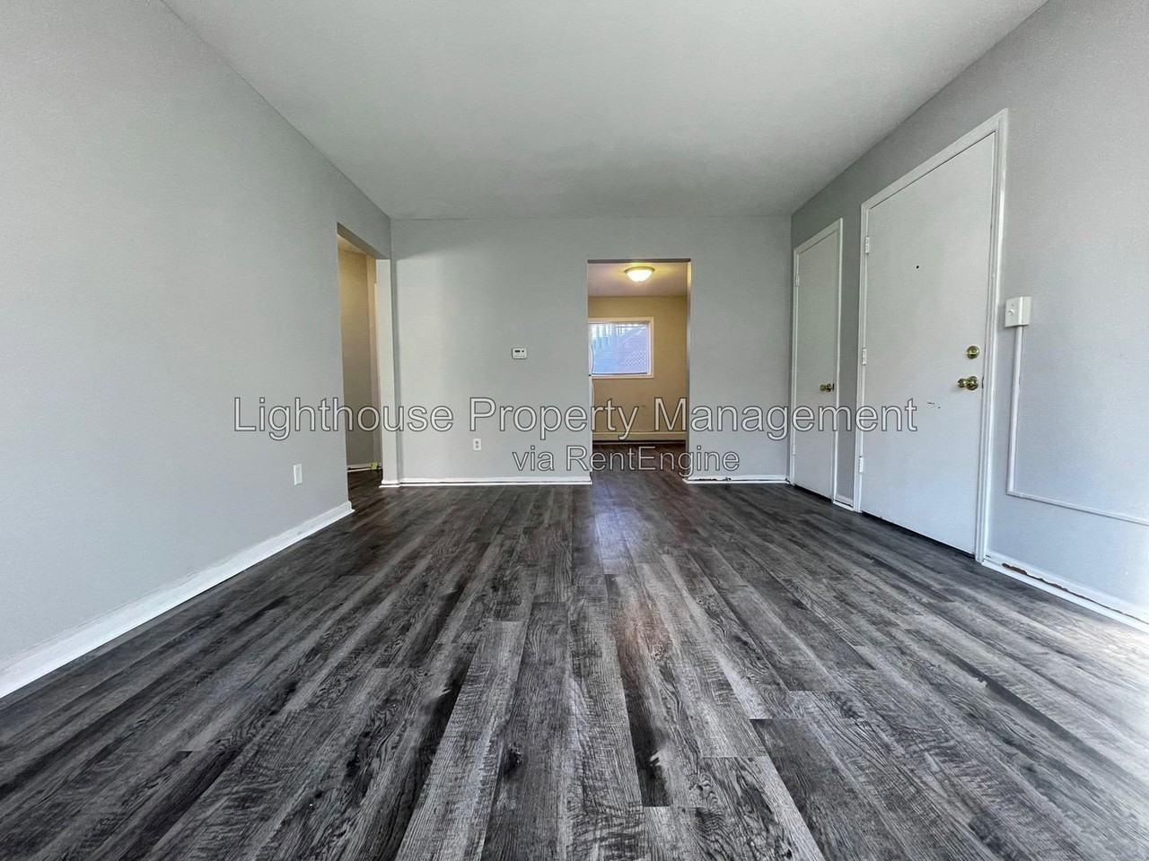 3215 Marshall Ave Se - Photo 3 of 12
