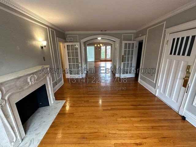 6325 Southwood Ave #3 - Photo 3 of 12