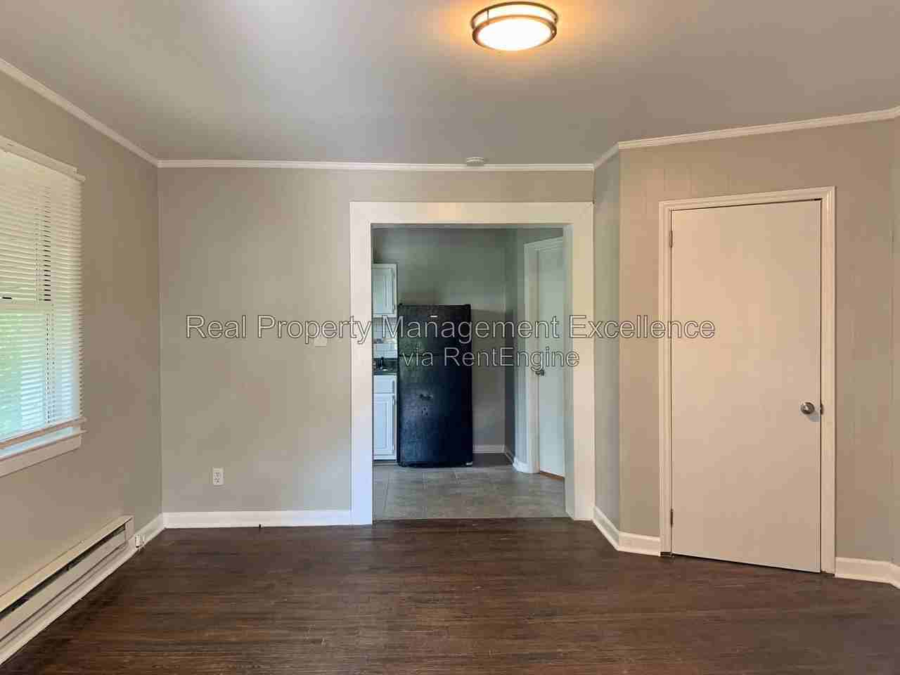1136 Gorman St #A - Photo 3 of 12