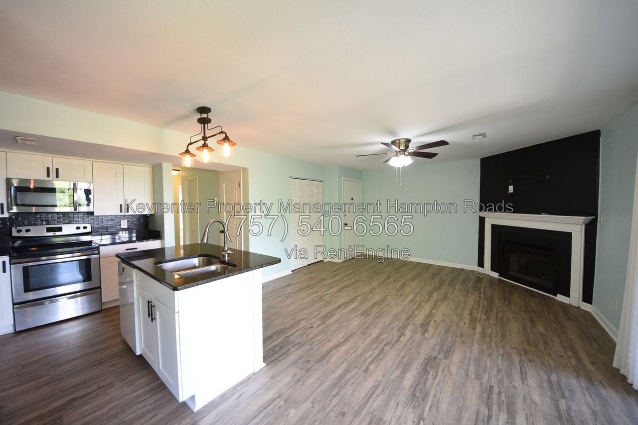 9716 7th Bay St #301 - Photo 6 of 29