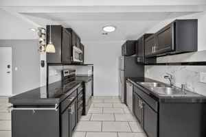 featured image of 5450 Beechmont Ave #406