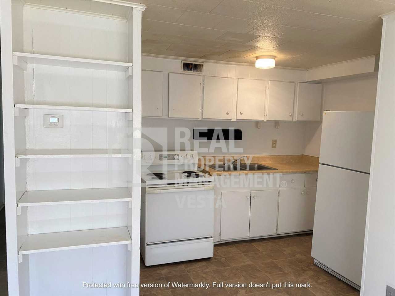 612 Cedarwood Dr - Photo 3 of 12