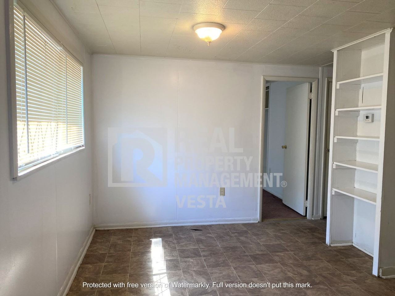 612 Cedarwood Dr - Photo 4 of 12
