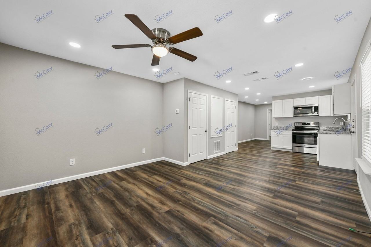 417 High School Ln - Photo 3 of 18
