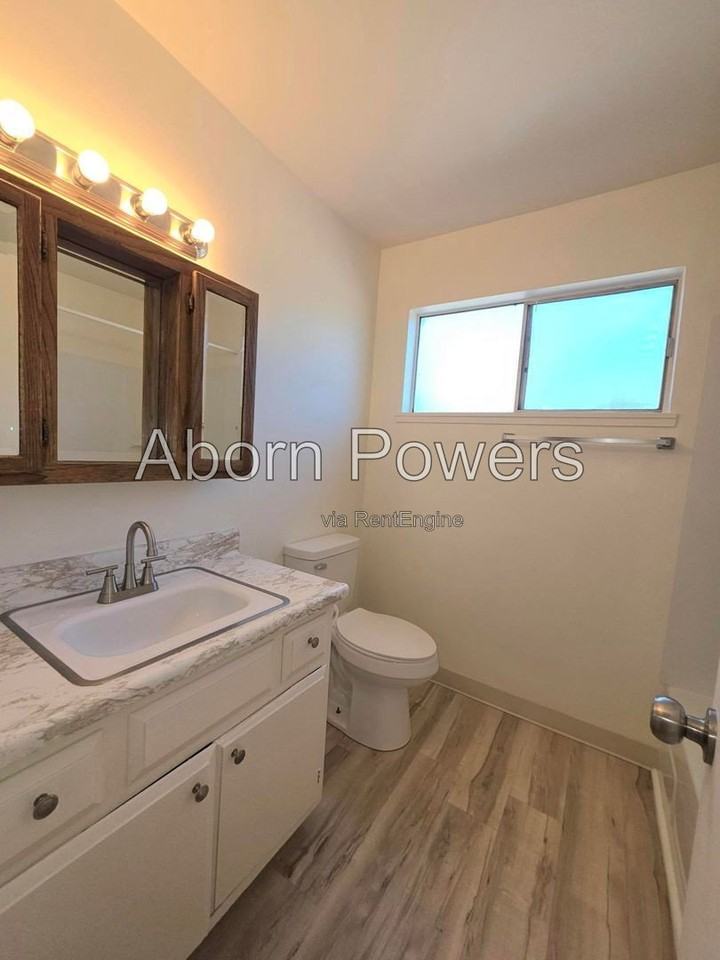 1255 Williams Way #3 - Photo 4 of 15