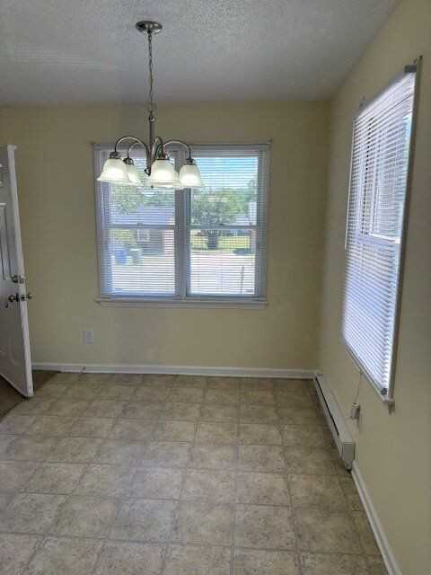 1612 S Greene St - Photo 4 of 18