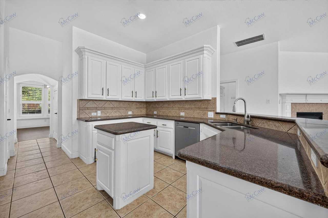 2208 Grizzly Run Ln - Photo 5 of 26
