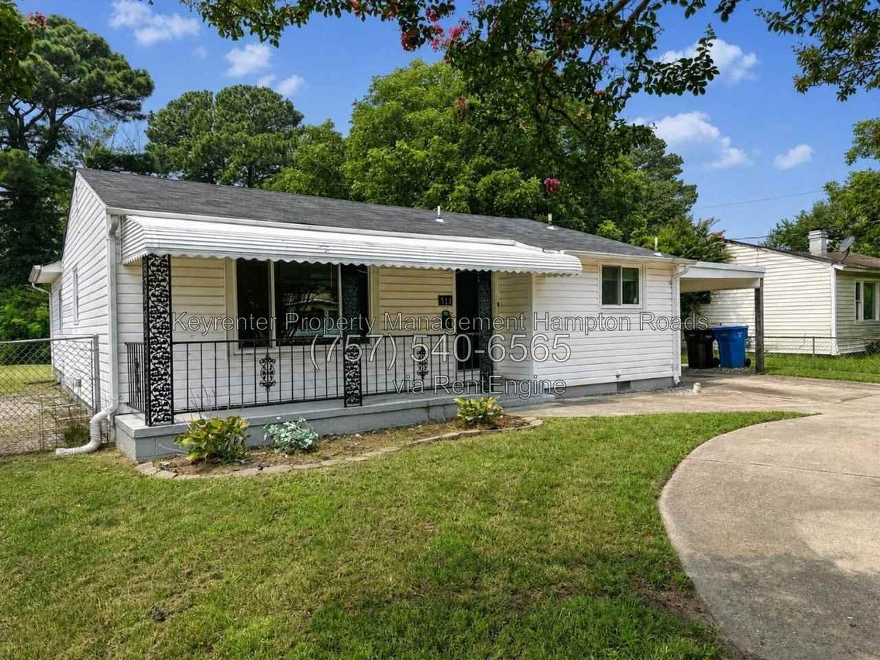 711 Marcus St - Photo 4 of 24