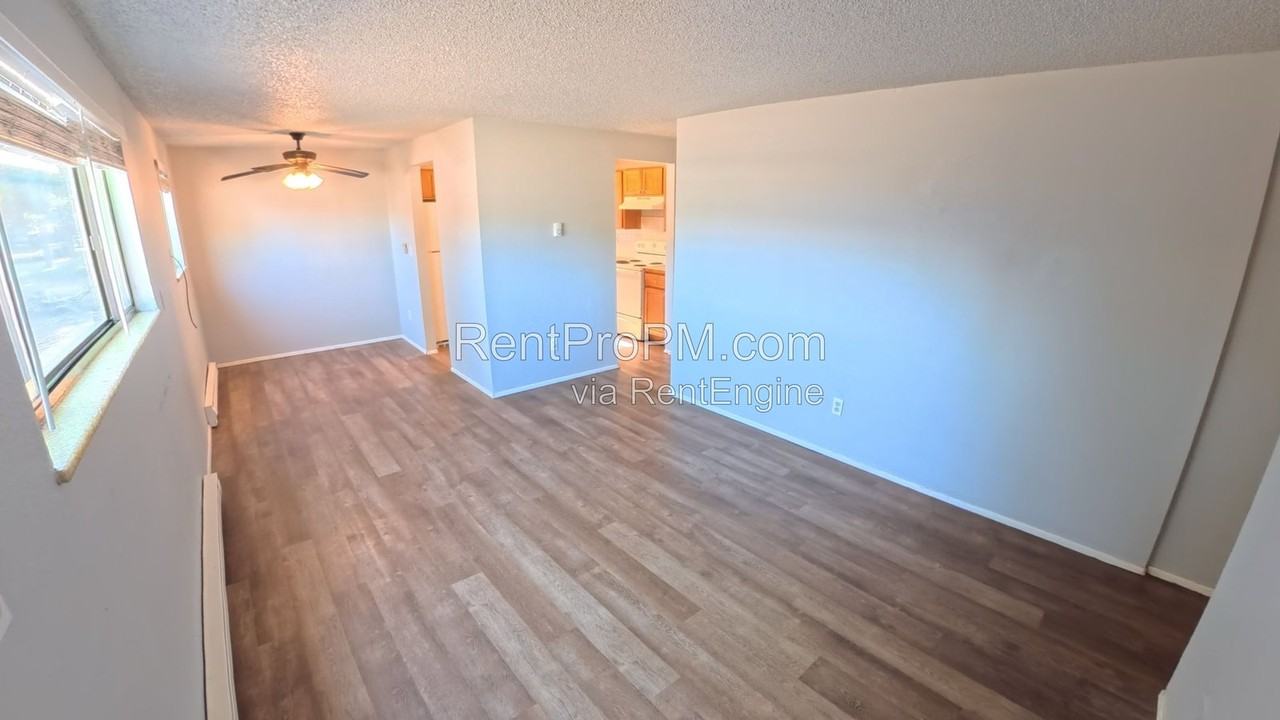 2354 10th St Sw #1 - Photo 3 of 11