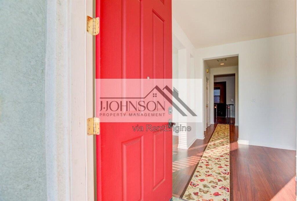 2673 Merchant Dr - Photo 4 of 17