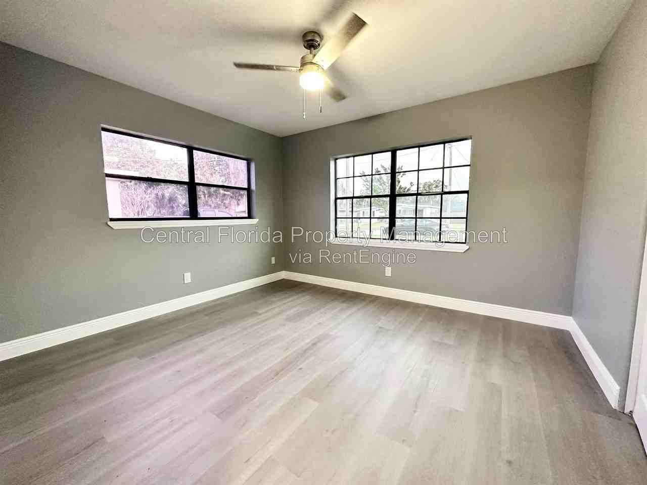 1413 Carlson Dr - Photo 5 of 10