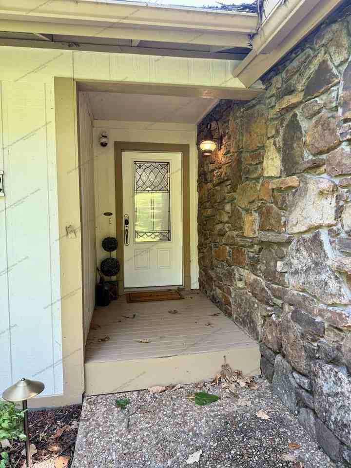 602 Azure Hills Dr - Photo 3 of 43