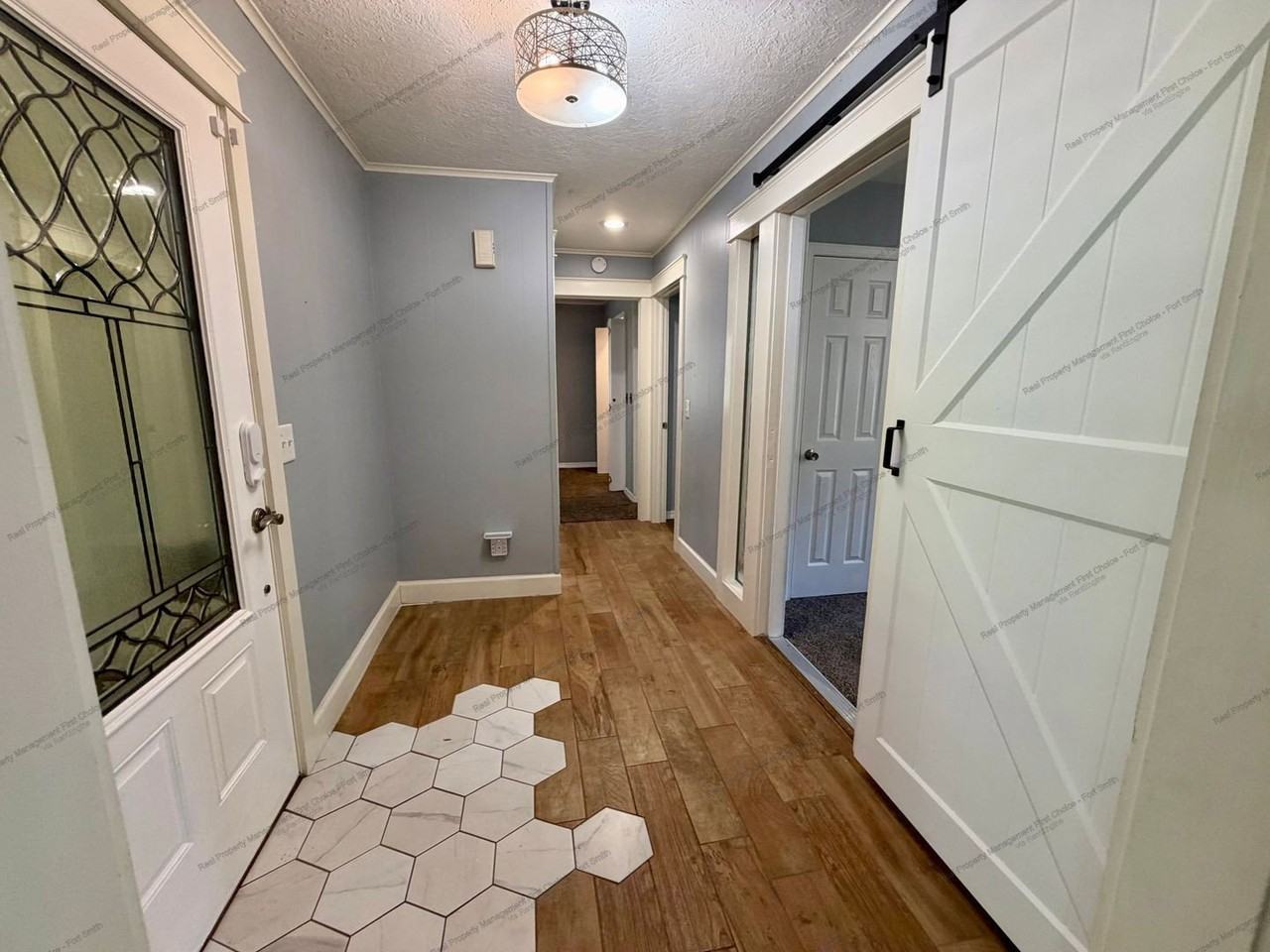 602 Azure Hills Dr - Photo 4 of 43
