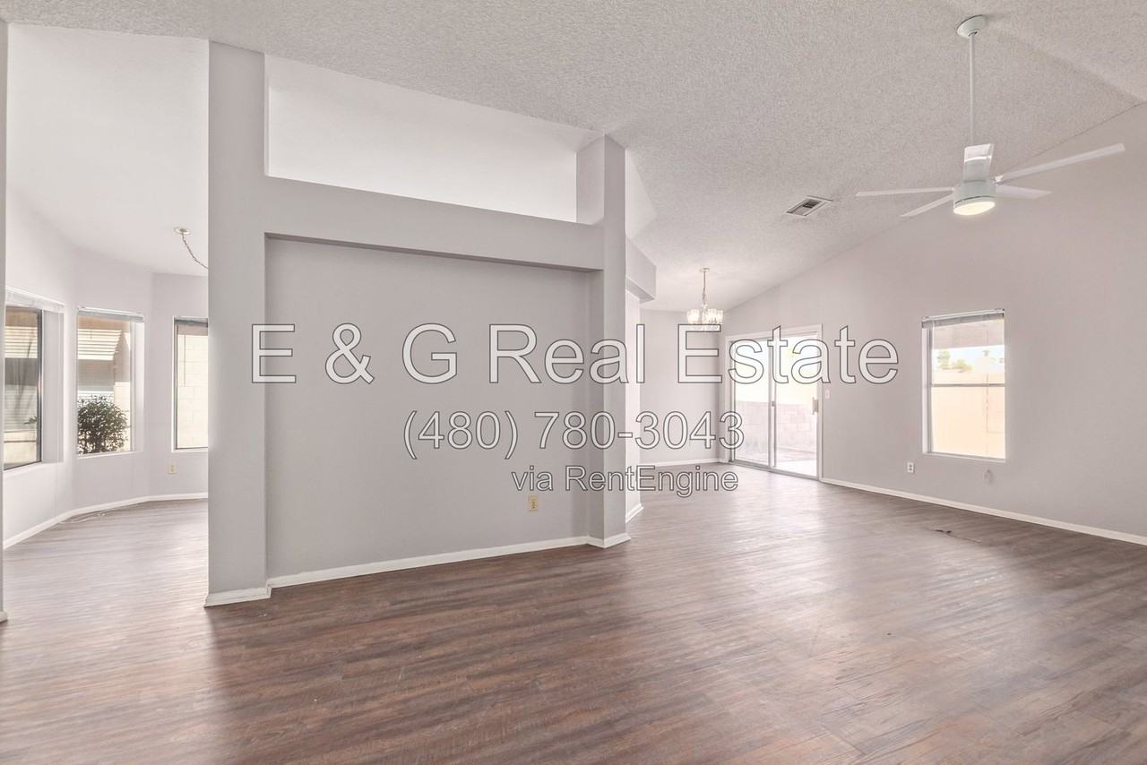 8651 N 107th Dr - Photo 6 of 28