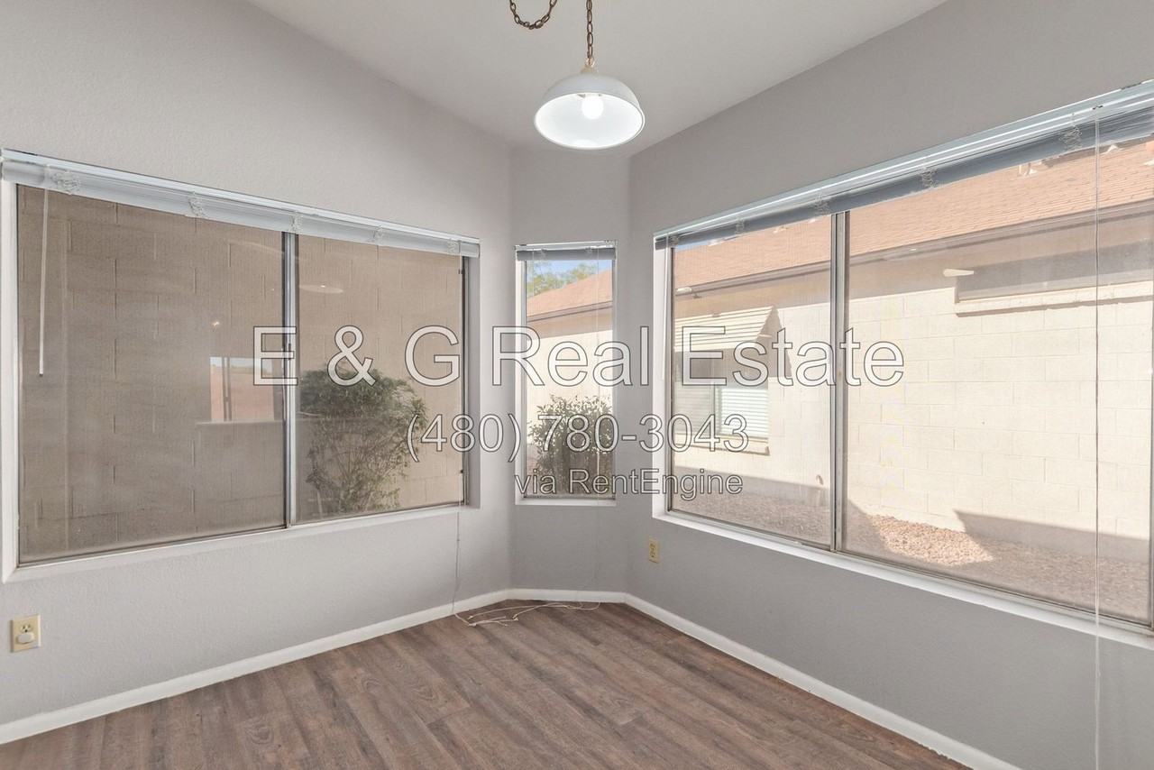 8651 N 107th Dr - Photo 7 of 28