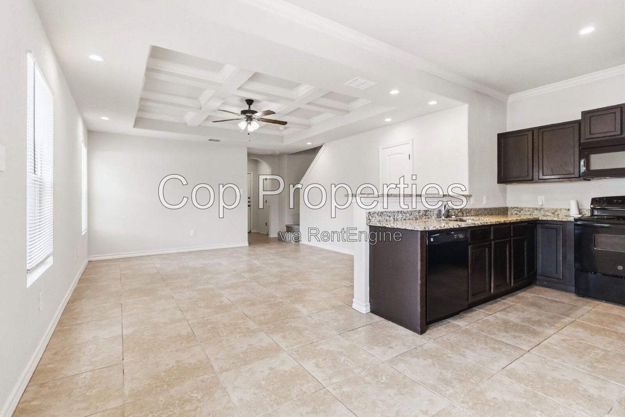6015 Karly Way #104 - Photo 7 of 26