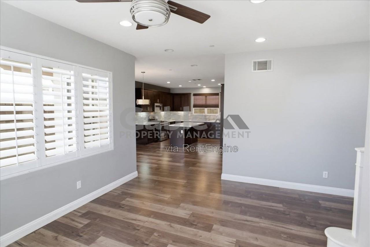 21885 Propello Dr - Photo 4 of 29