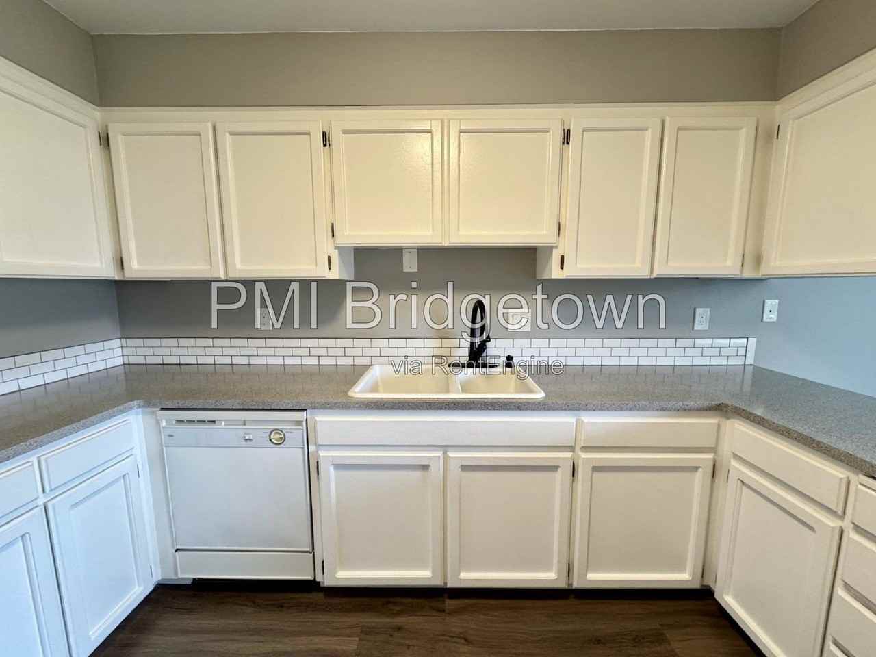 14575 Sw Walker Rd #B12 - Photo 6 of 21
