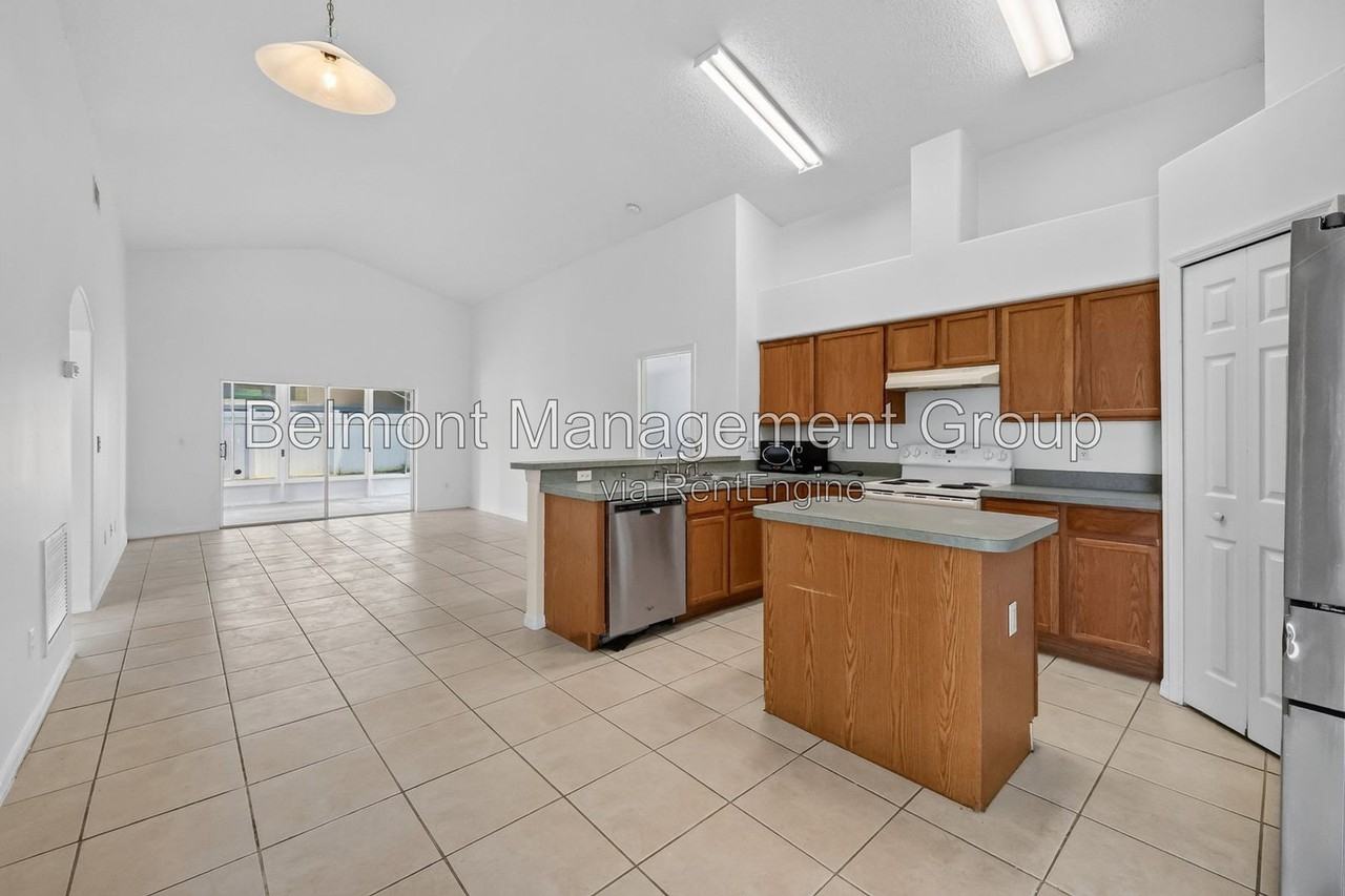 2127 Korat Ln - Photo 7 of 19