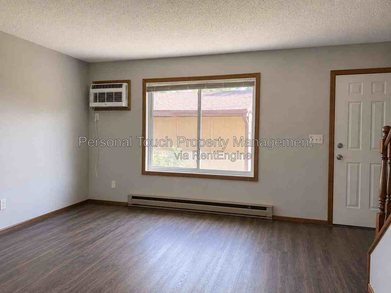 3079 22nd St S - Photo 3 of 26