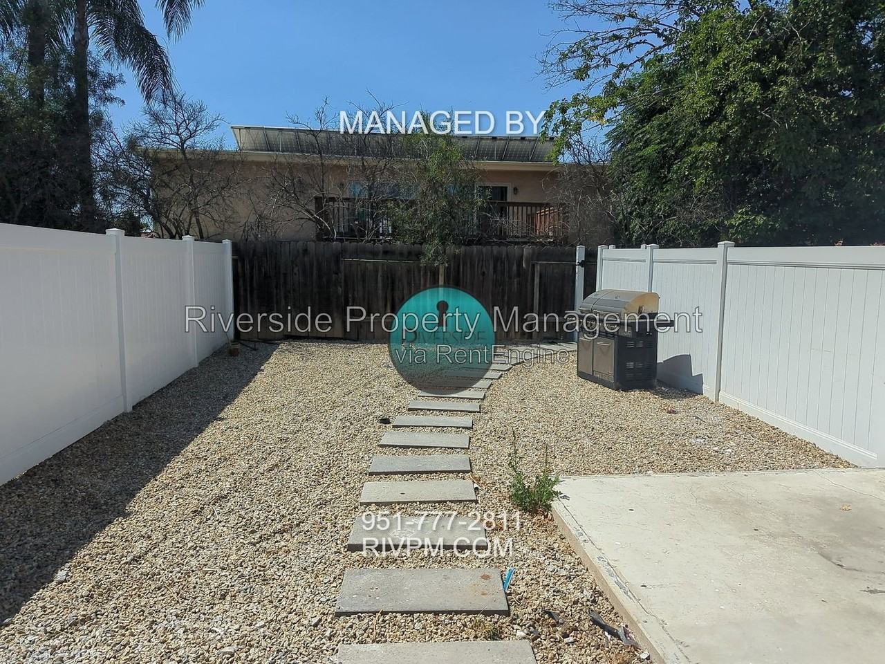 23119 Donahue Ct #2 - Photo 4 of 10