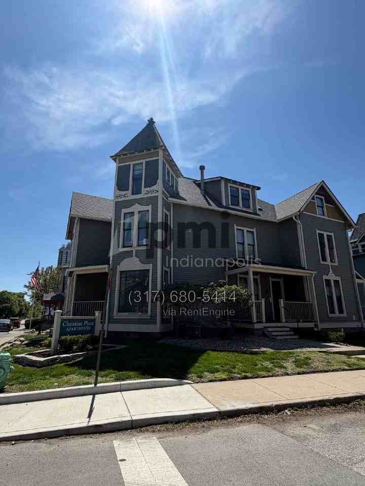 824 N Alabama St #1 - Photo 4 of 8