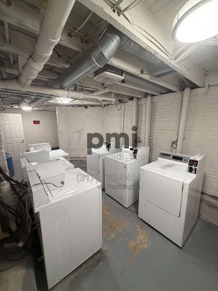 824 N Alabama St #1 - Photo 7 of 8