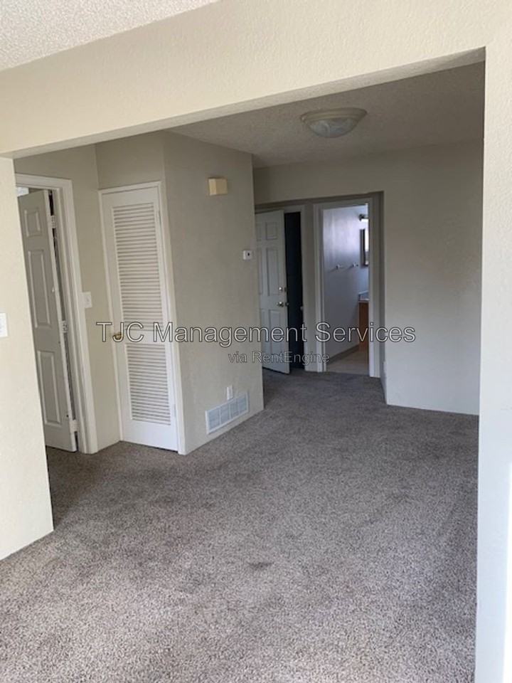 3652 Teller St - Photo 3 of 10