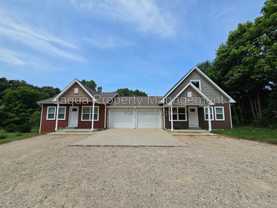 10574 Stadium Dr - Photo 1 of 1