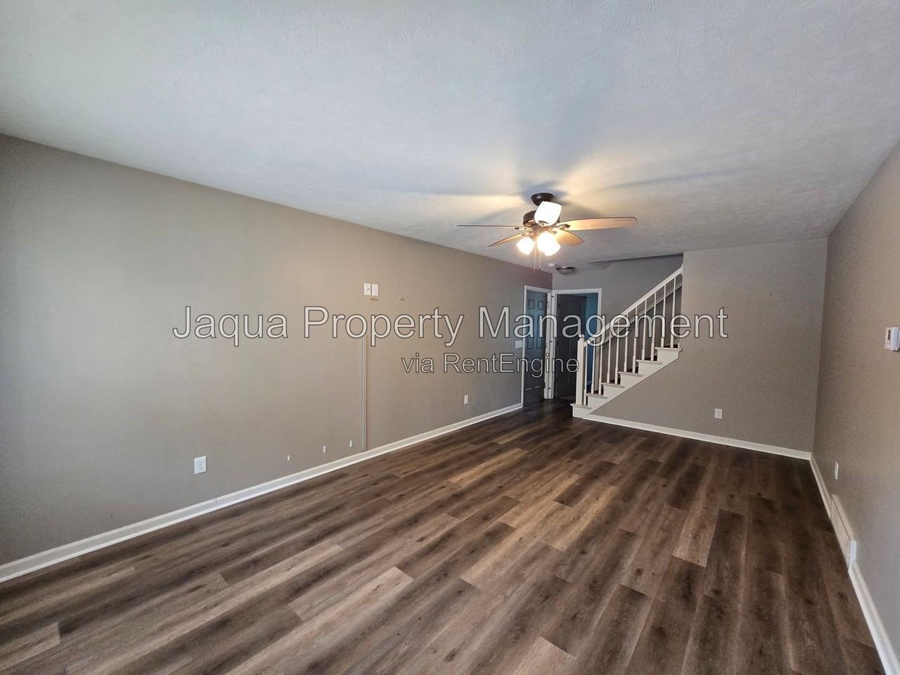 10574 Stadium Dr - Photo 6 of 24