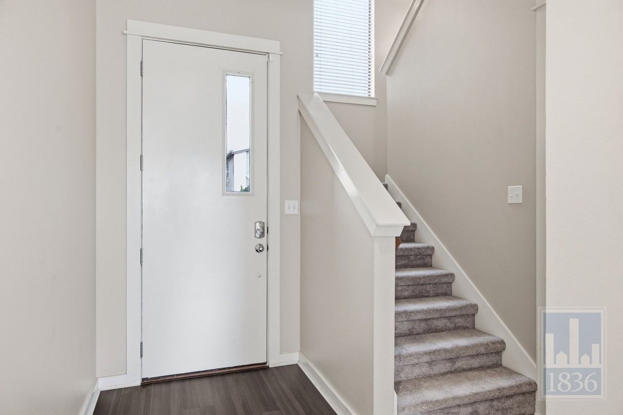 3109 Corbin Ln - Photo 2 of 50