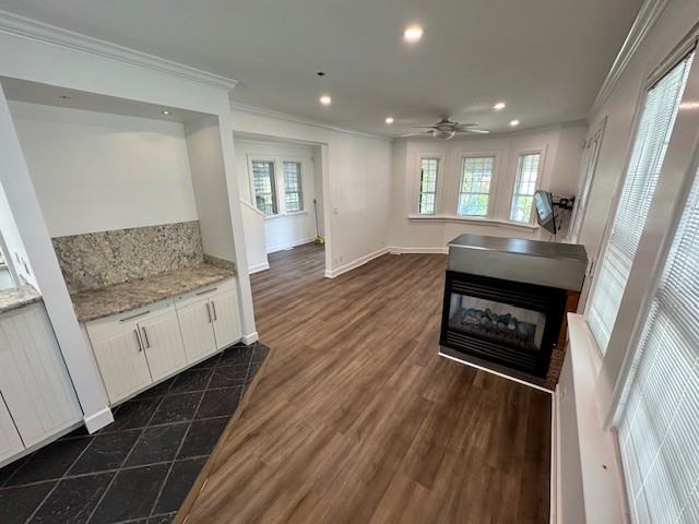 2878 8th Ave W - Photo 6 of 19