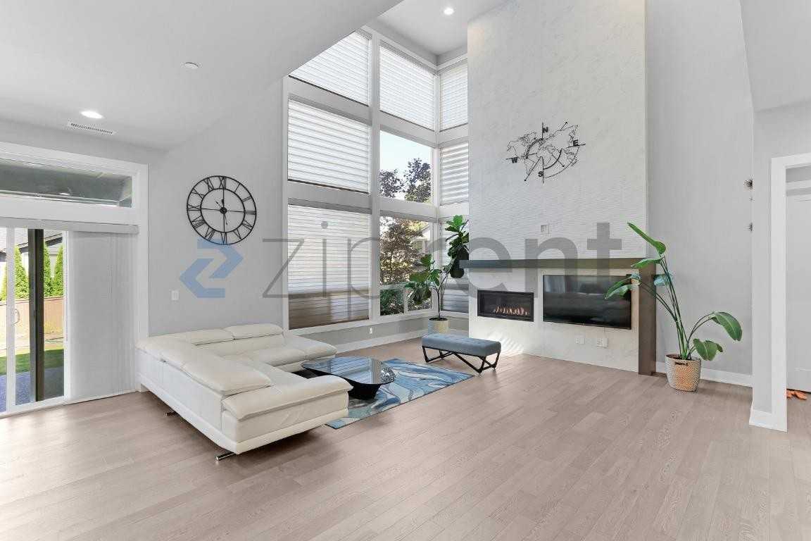 24369 Ne 24th St - Photo 7 of 30