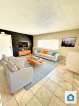 6636-6640 Dublin Loop W - Photo 1 of 1