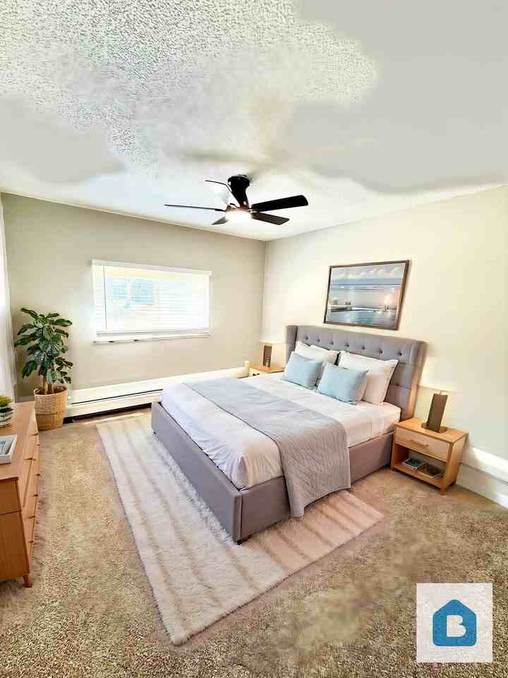 6636-6640 Dublin Loop W - Photo 3 of 10