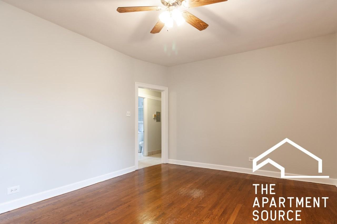 7460 N Ashland Blvd #1 - Photo 5 of 7