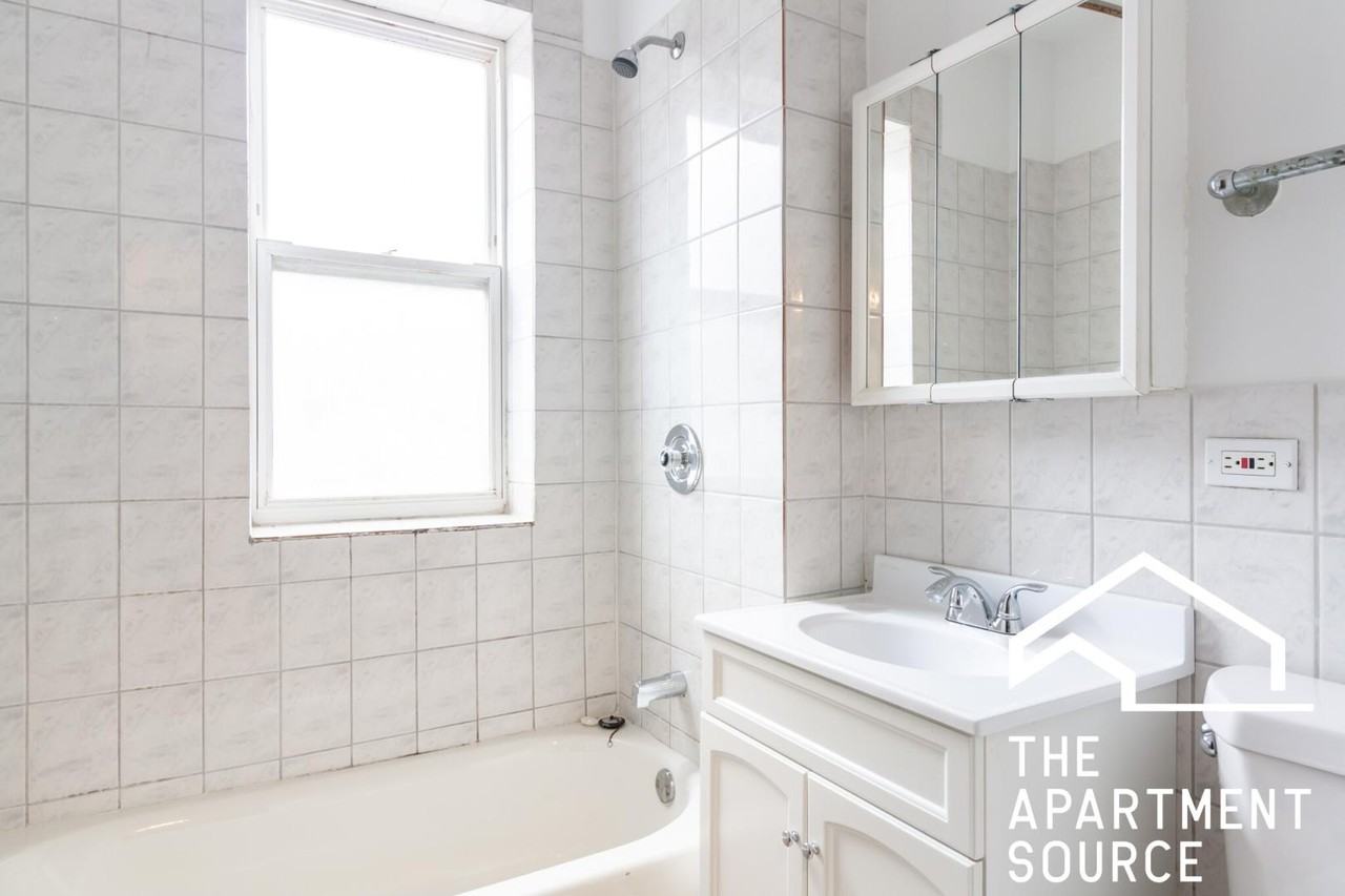 7460 N Ashland Blvd #1 - Photo 7 of 7