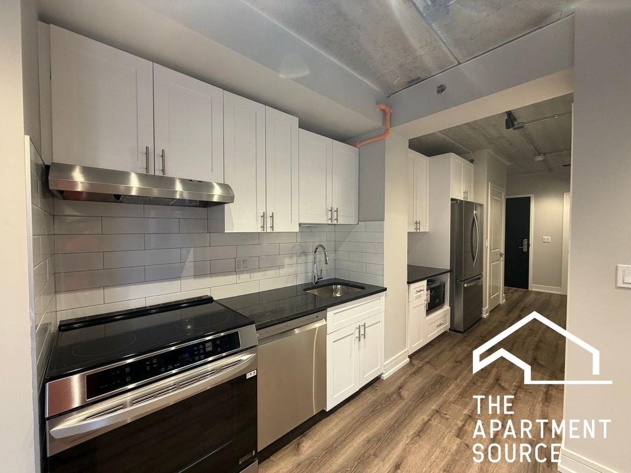 952 W Carmen Ave #205 - Photo 3 of 18