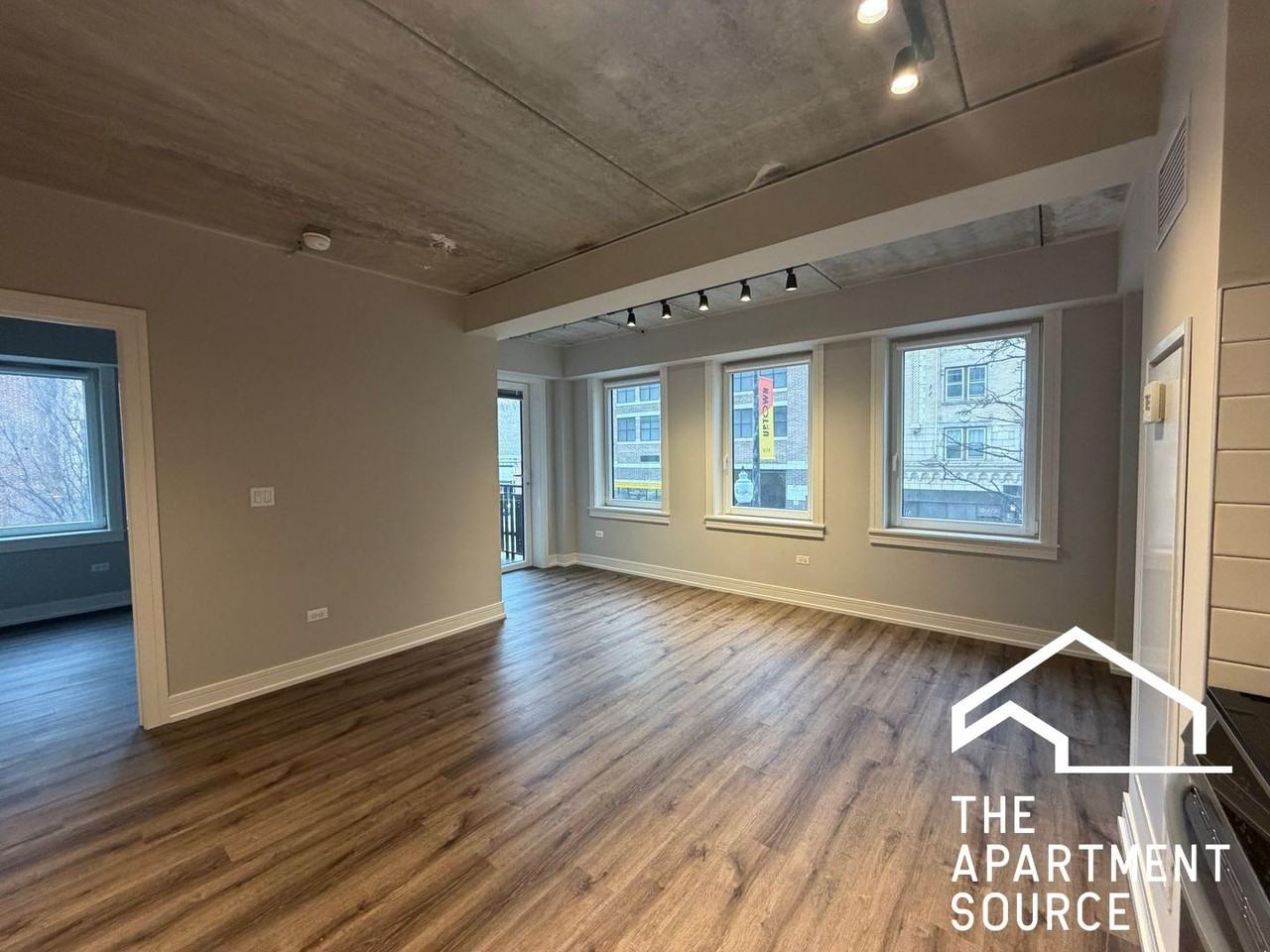 952 W Carmen Ave #205 - Photo 7 of 18