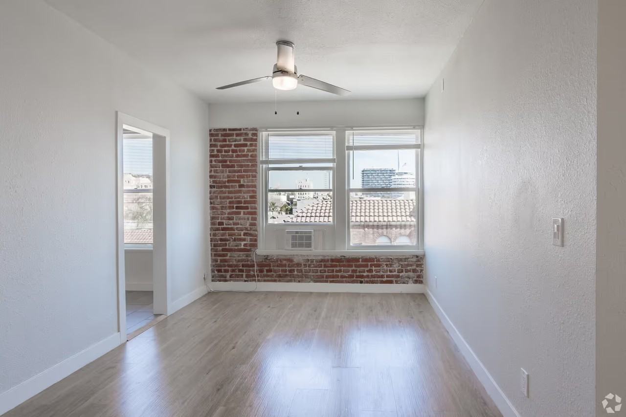6500 Yucca Street - Photo 5 of 42