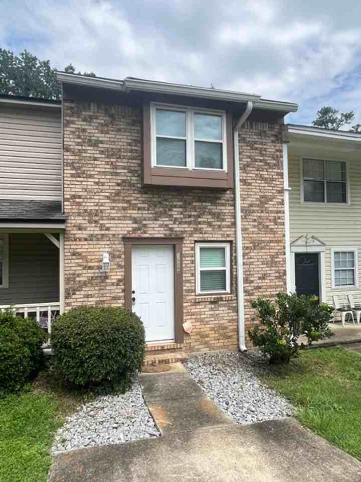 1569 Jacks Dr - Photo 2 of 35