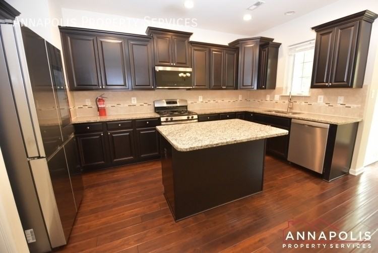 717 Millhouse Dr - Photo 4 of 31